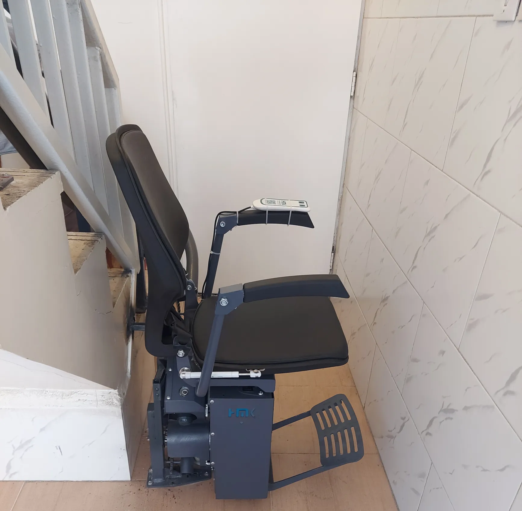 راهنمای جامع سرویس و نگهداری دوره‌ای پله ‌پیما